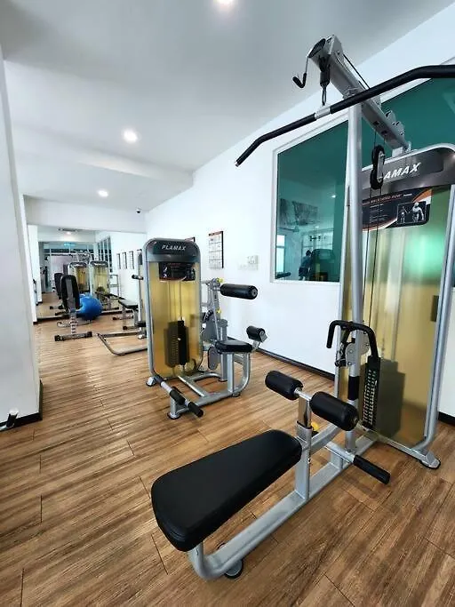 Modern Suite In Penang Island Jelutong Apartment
